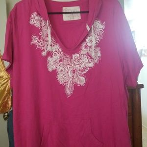 Awesome hoodie with front pockets